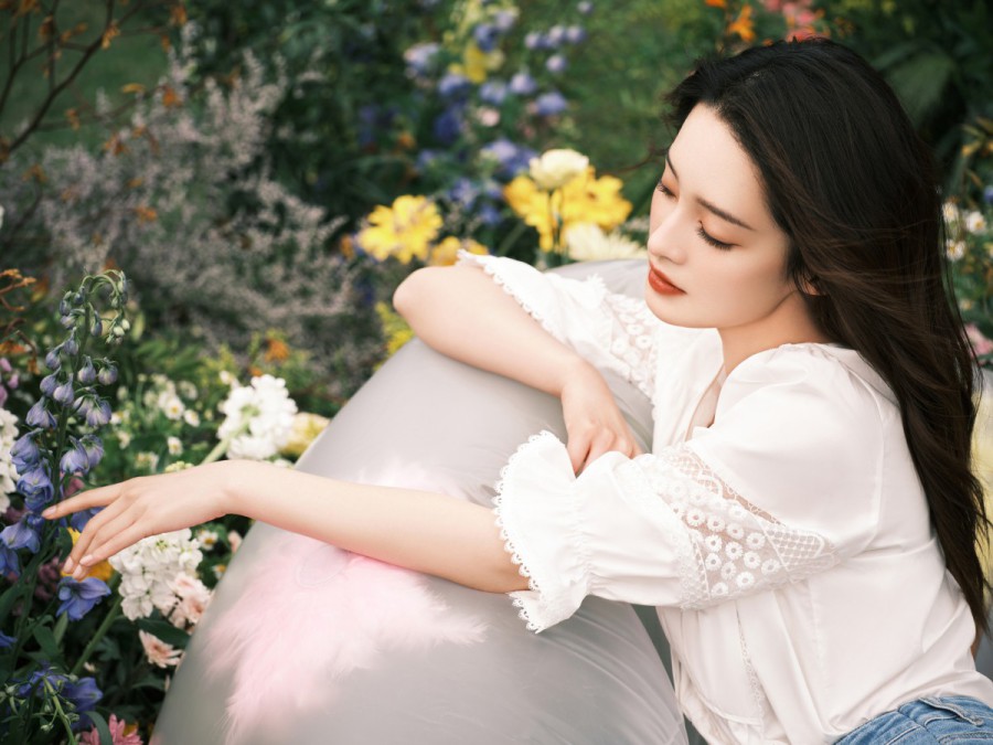 持续去蒋化，台湾东吴大学移除蒋介石铜像